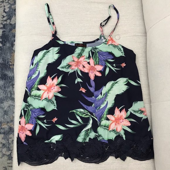 Rose Burg Navy Flower Print Strappy Blouse - Large - Picture 4 of 7